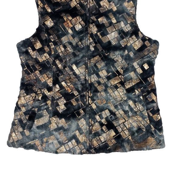 Erin London Faux Fur Vest Size Medium Gray Gold Metallic Abstract Print Full Zip - Picture 6 of 14